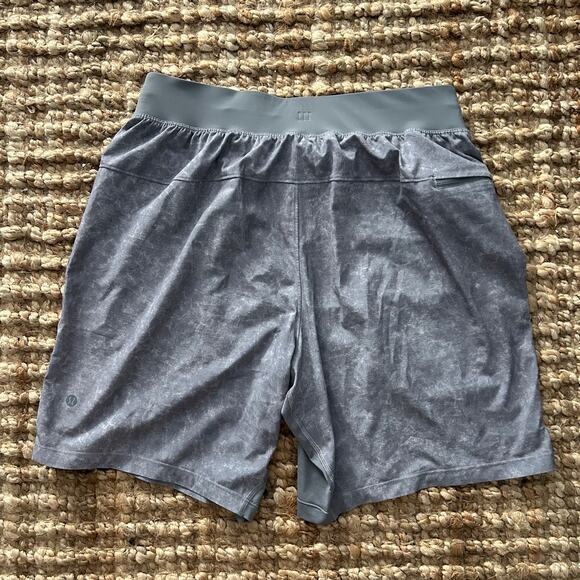 Lululemon T.H.E. Short 7" Linerless – Men’s M – Gravel Dust Asphalt Grey Multi - Picture 5 of 10